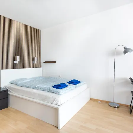 Appartamento Fut26 Peaceful, Stylish Behind Corvin Plaza