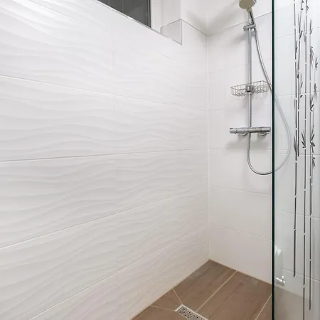 Fut26 Peaceful, Stylish Behind Corvin Plaza Daire Budapeşte